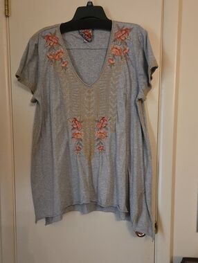 Johnny Was Grey Short Sleeved Tunic XL
